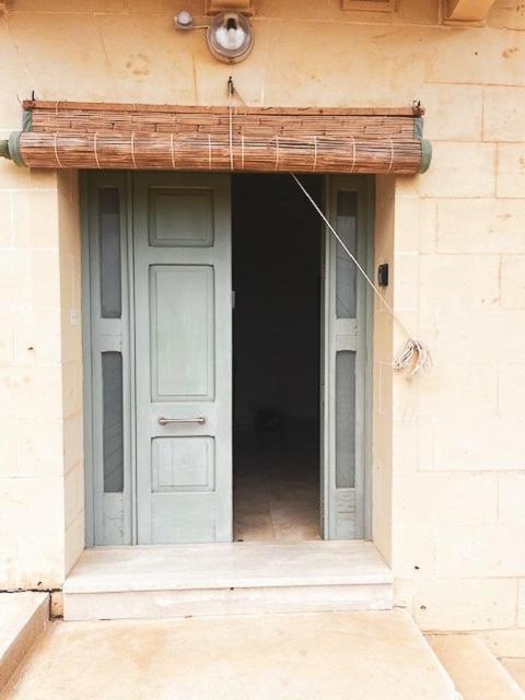 Spacious, Bright, Valley & Sea View Maisonette ซากฮรา ภายนอก รูปภาพ