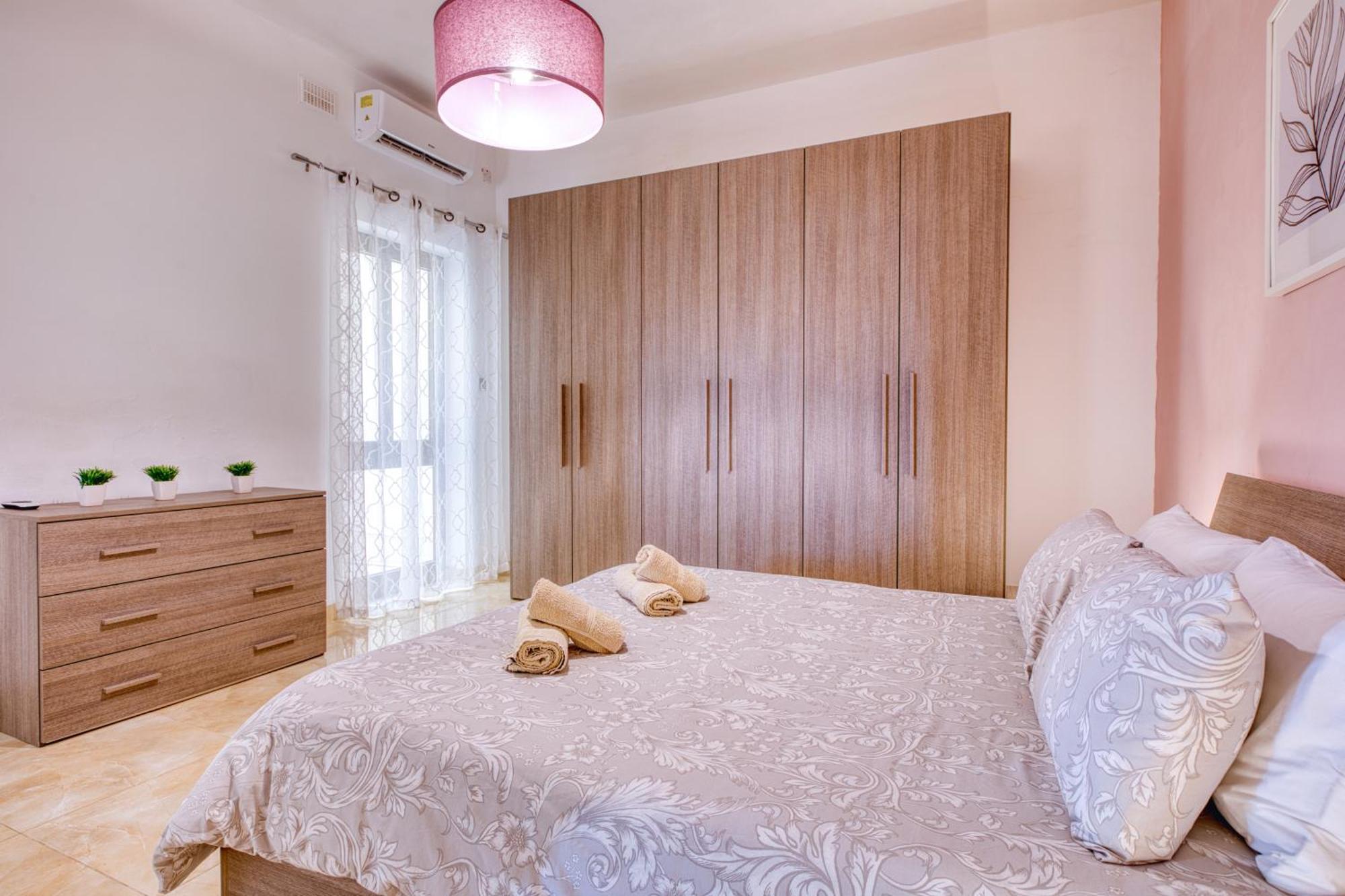 Spacious, Bright, Valley & Sea View Maisonette ซากฮรา ภายนอก รูปภาพ