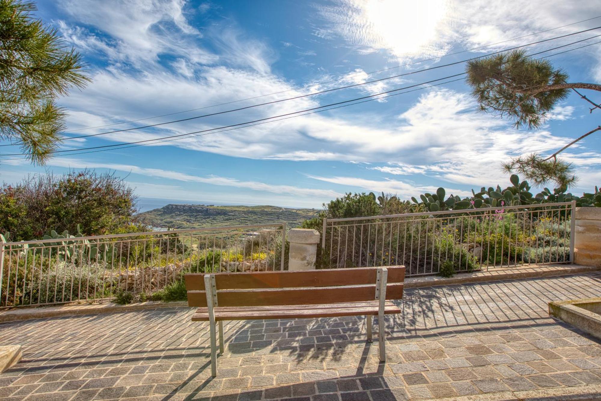 Spacious, Bright, Valley & Sea View Maisonette ซากฮรา ภายนอก รูปภาพ