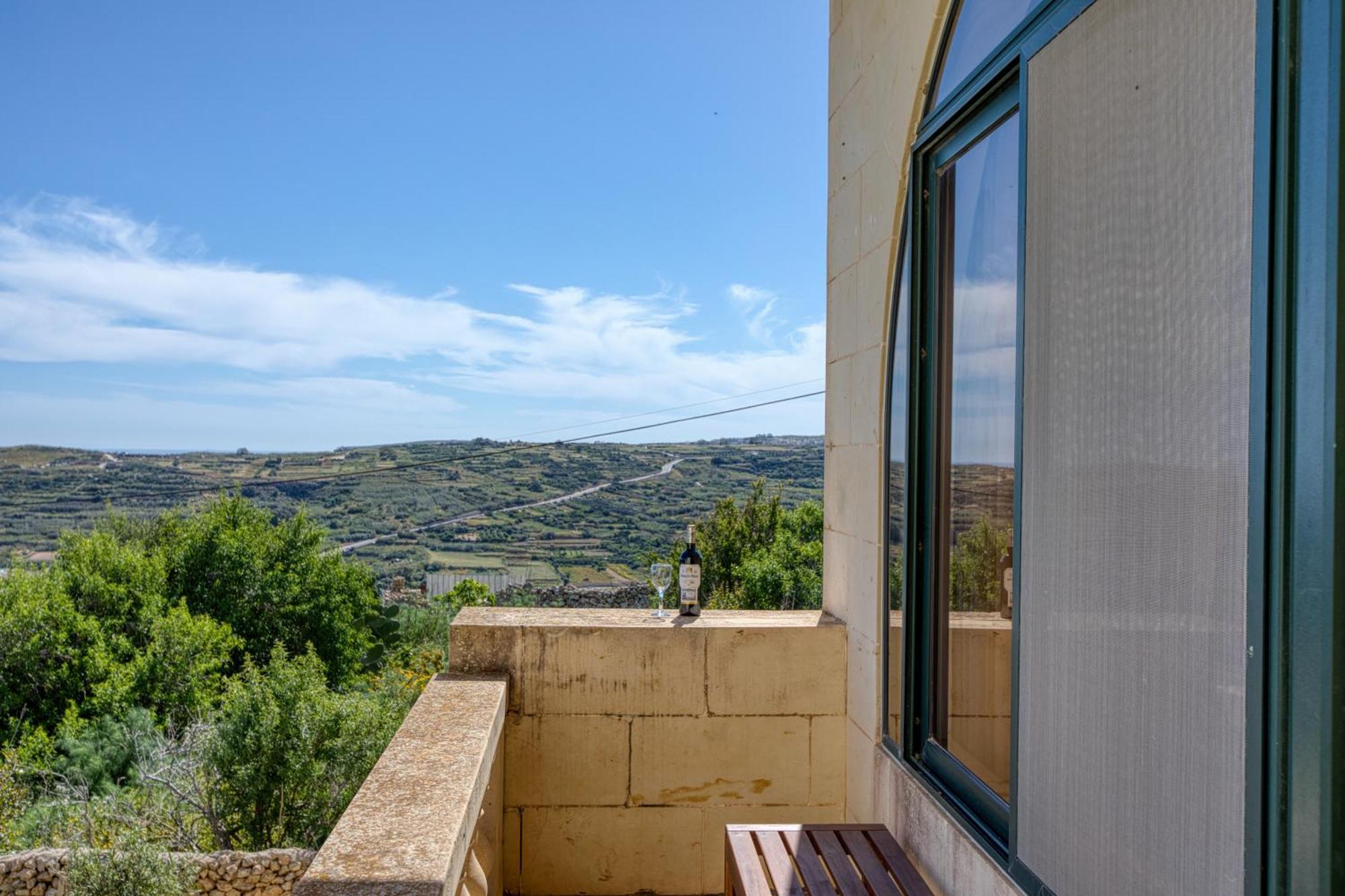 Spacious, Bright, Valley & Sea View Maisonette ซากฮรา ภายนอก รูปภาพ